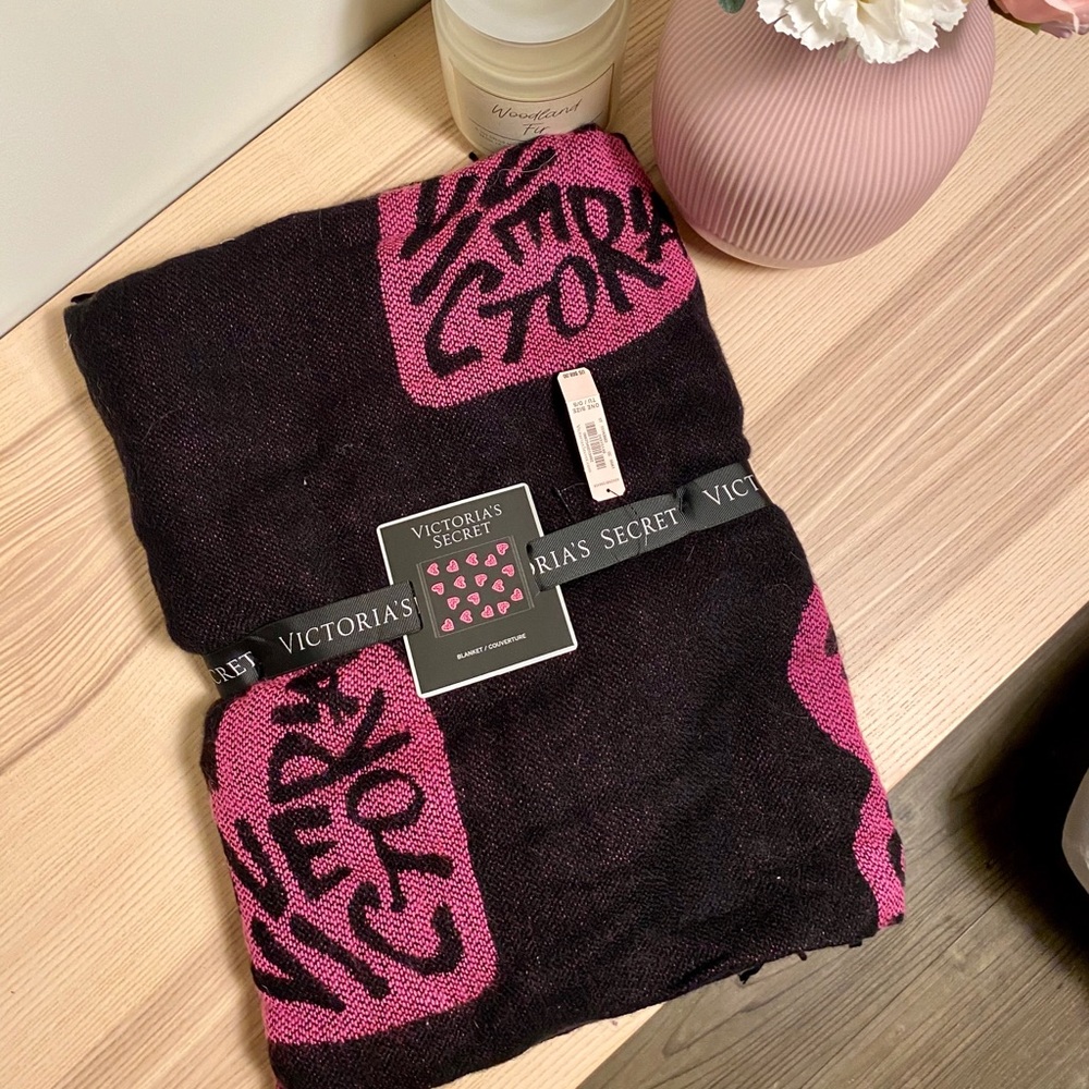 Victoria’s Secret blanket